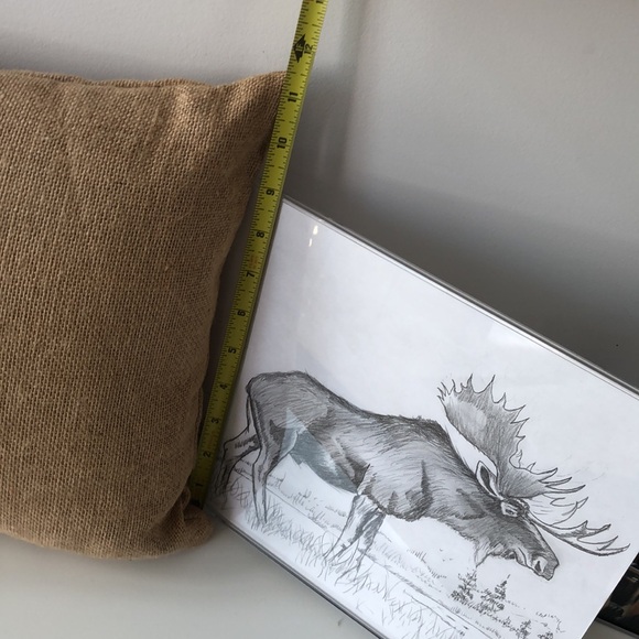 Rustic burlap accent pillow - Picture 8 of 9